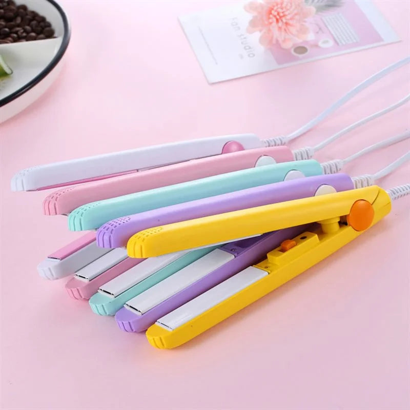 Mini Hair-Straightener Curly and Straight Hair