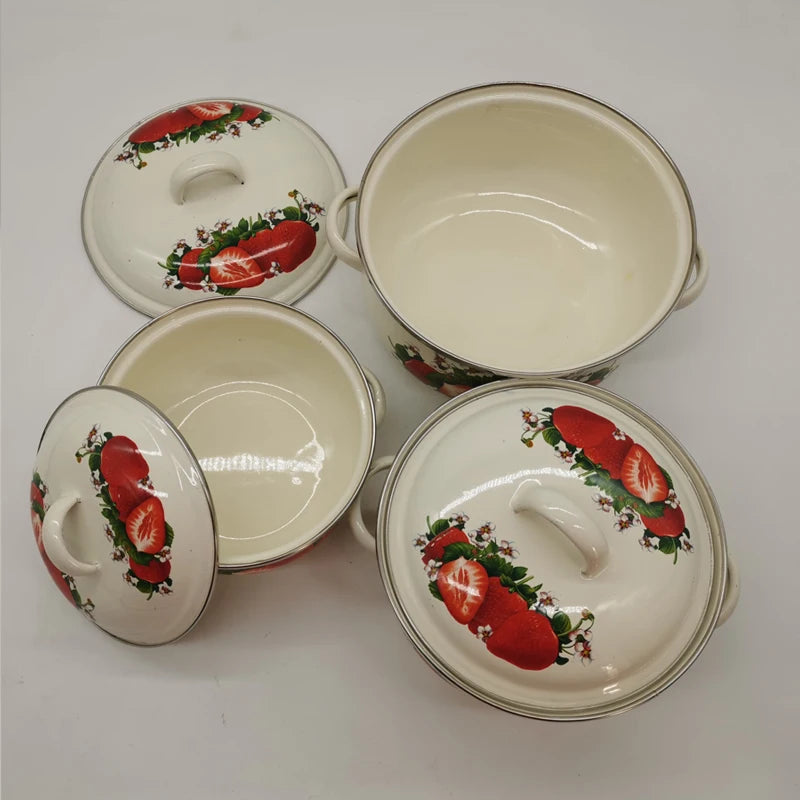 BerryBelle™ Strawberry Enameled Cookware Set
